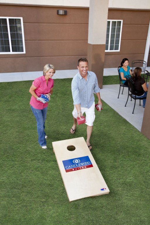 Фото Candlewood Suites Orlando - Lake Buena Vista, an Ihg Hotel