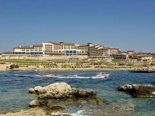 Гостиница Royal Teos Thermal Resort Clinic & SPA в Сеферихисаре