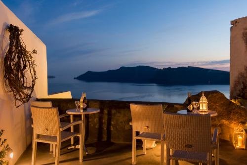 Фото Allure Breeze Suites