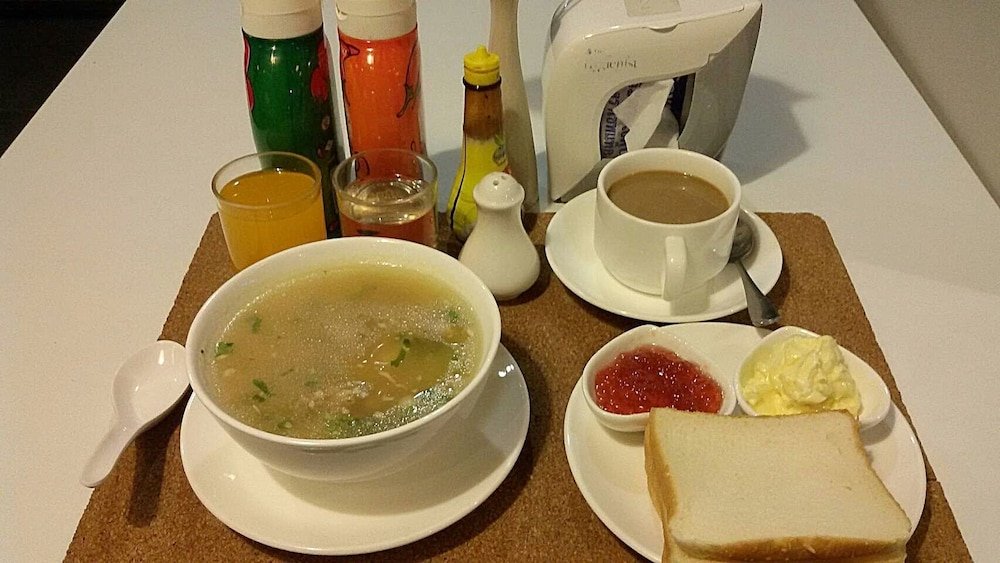 Фото Ratchada Point Hotel