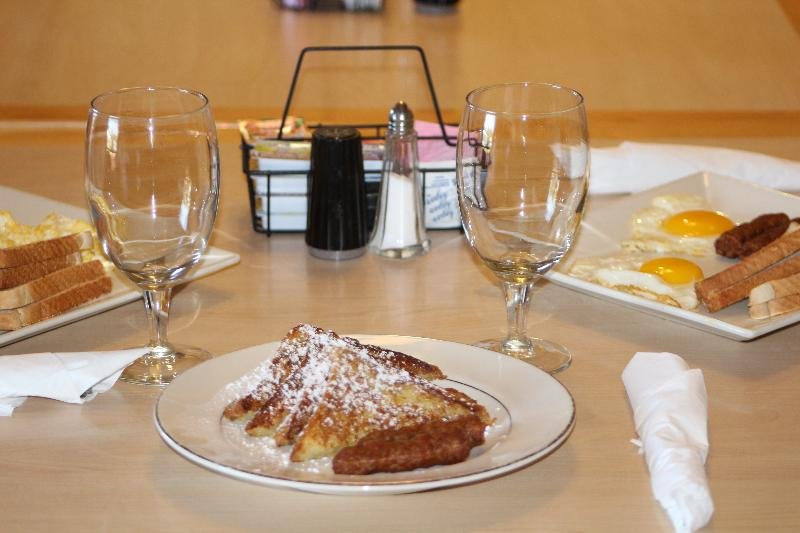 Фото Monumental Hotel Orlando