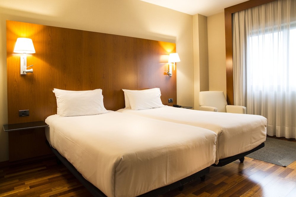 Фото Hotel Sercotel Ab Rivas