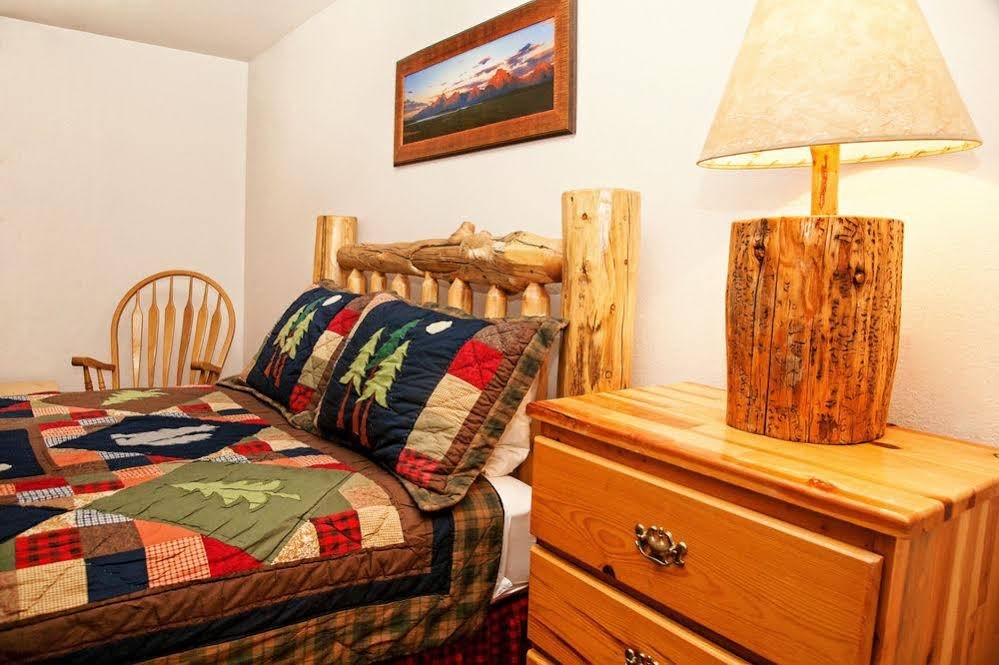 Фото Moose Creek Ranch