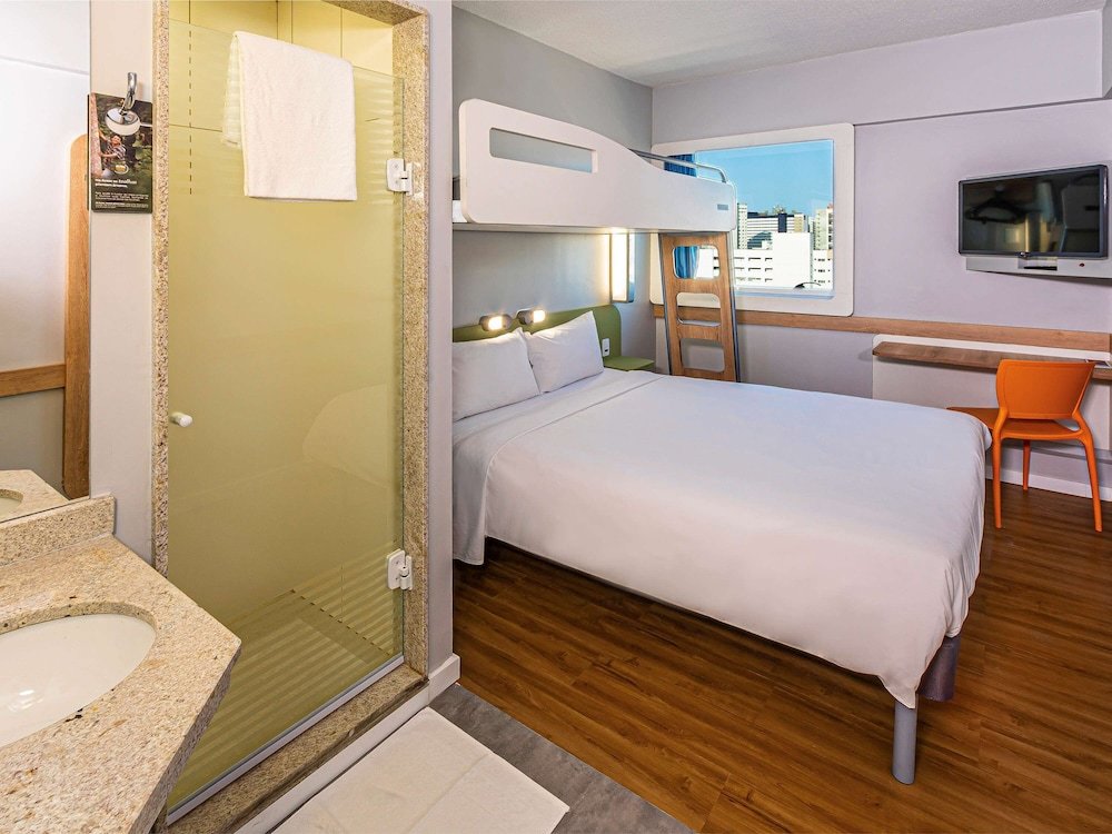 Фото Ibis Budget Fortaleza Praia de Iracema