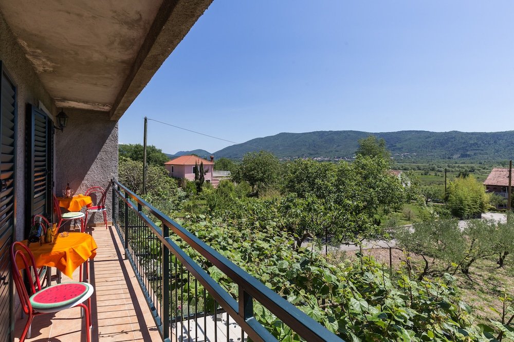 Фото Apartment Laurel Leaf