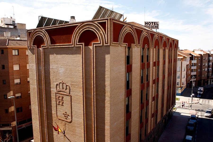 Фото отеля 2