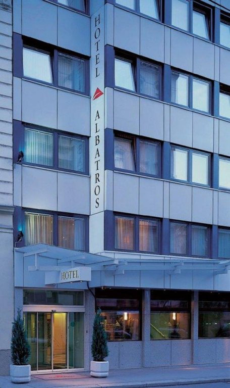 Фото отеля 4