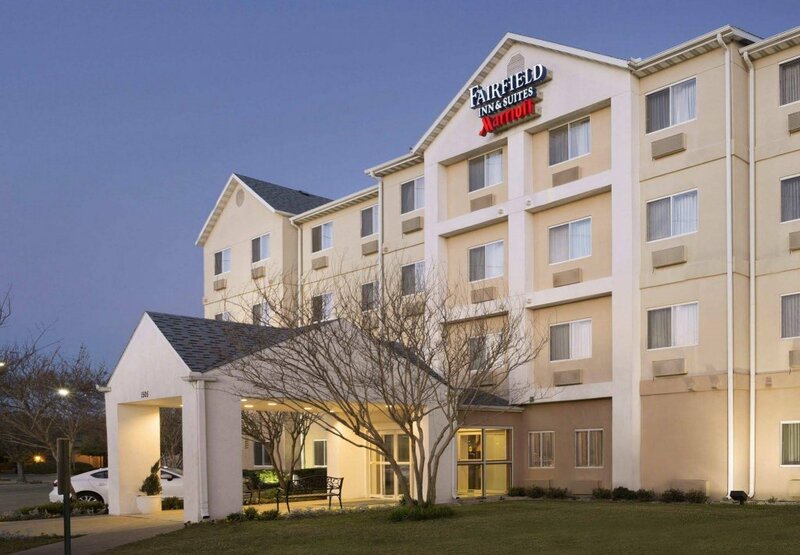Гостиница Fairfield Inn & Suites Fort Worth University Drive в Форт-Уэрт