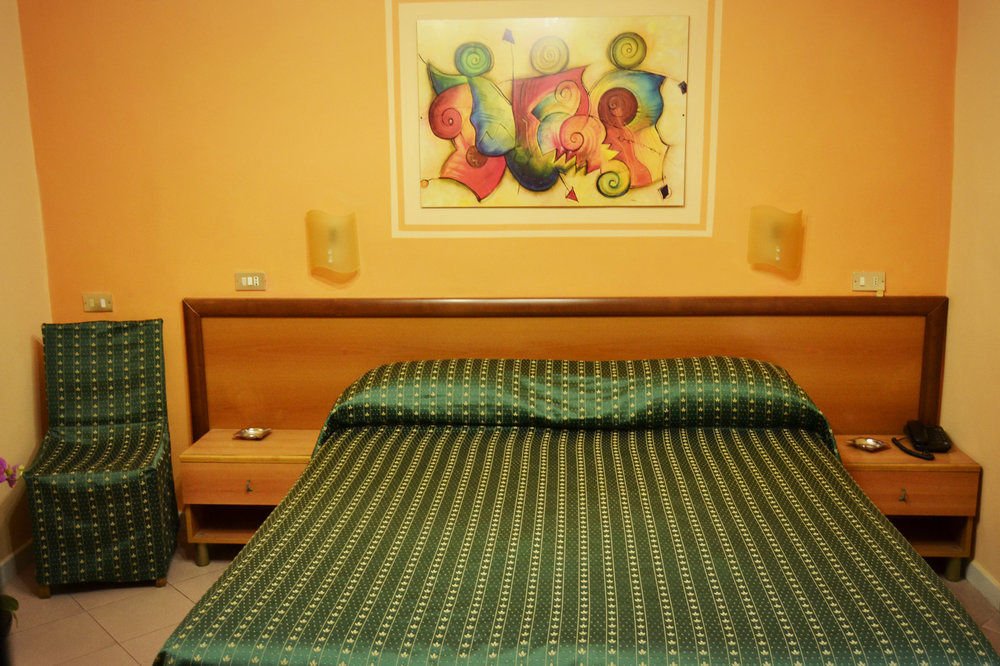 Фото Colombo Naples