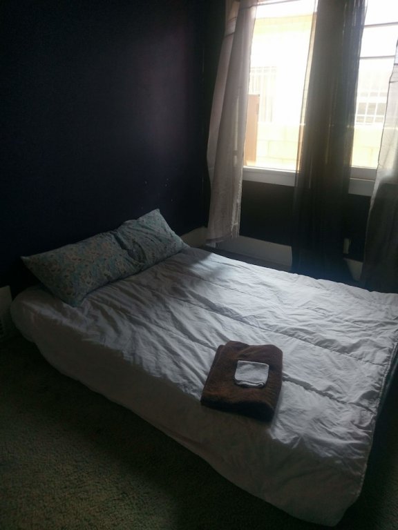 Фото Sleep Cheap Bnb