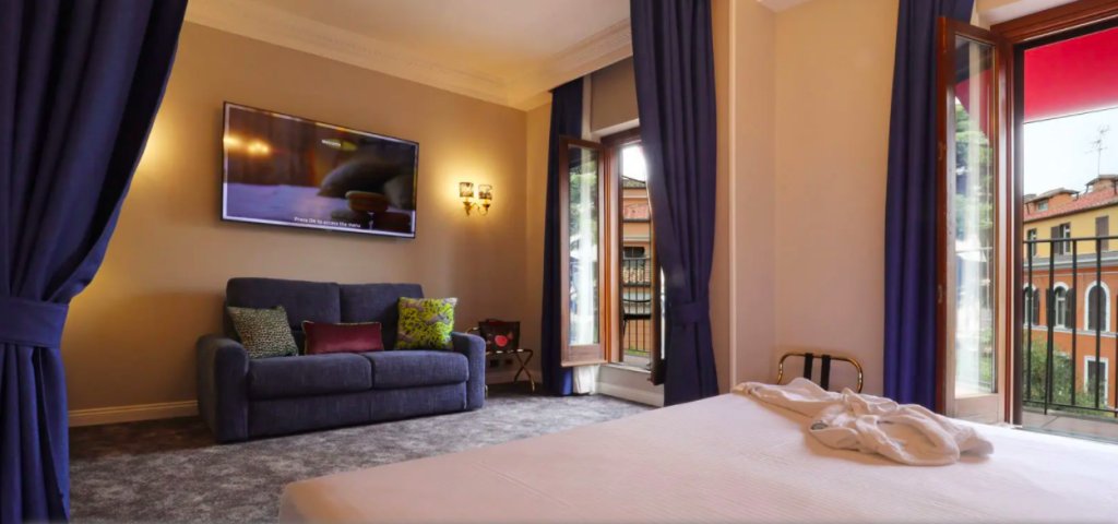 Фото Hotel Barberini