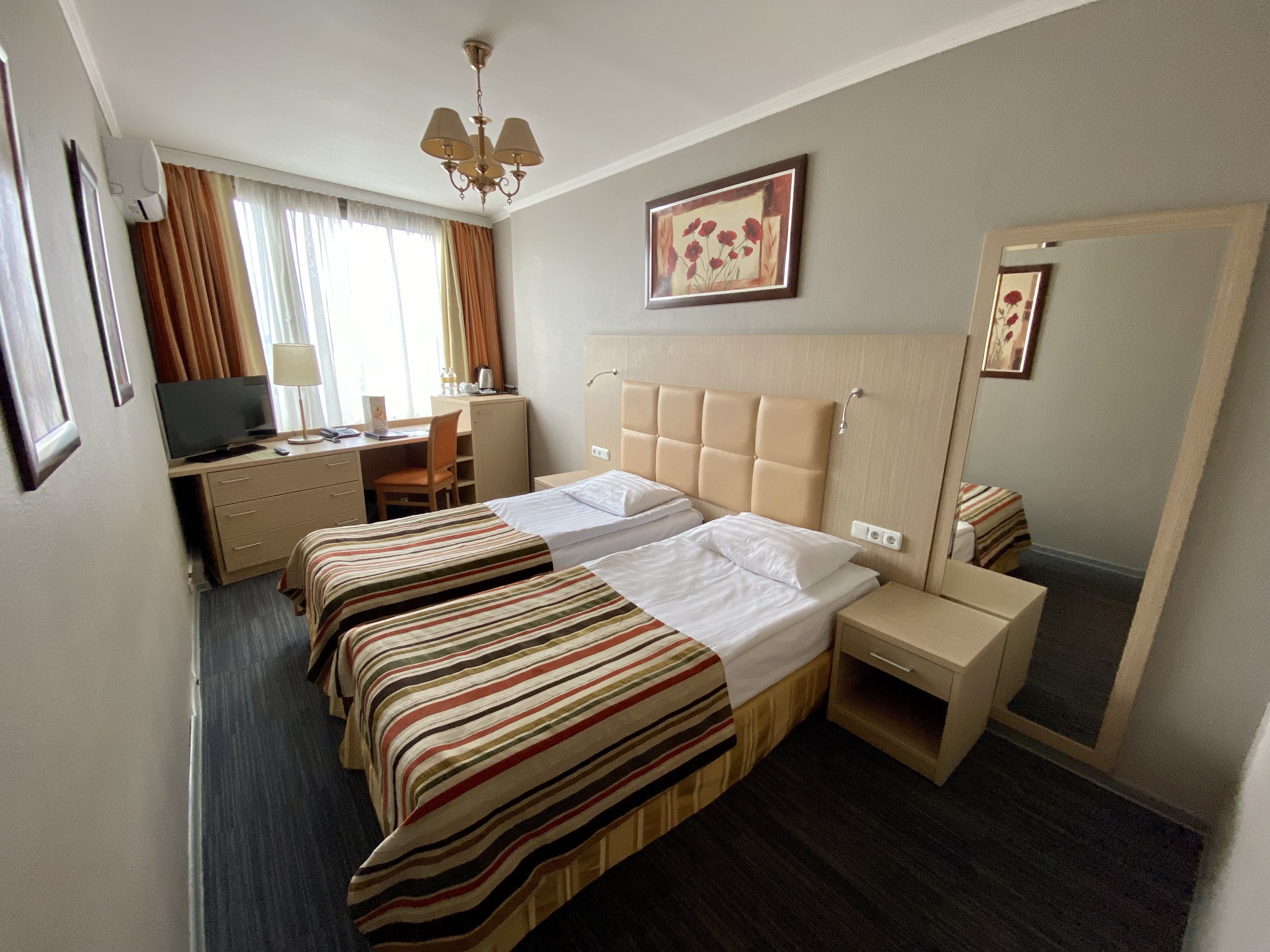 Фото Аструс