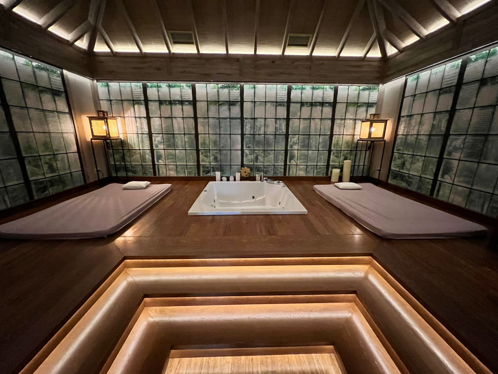 Фото Loft Hotel Apart&SPA