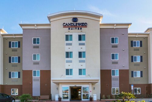 Гостиница Candlewood Suites Pensacola - University Area, an Ihg Hotel в Пенсаколе