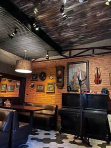 The Pub 102 (Kaluga, Suvorova Street, 102А), bar, pub