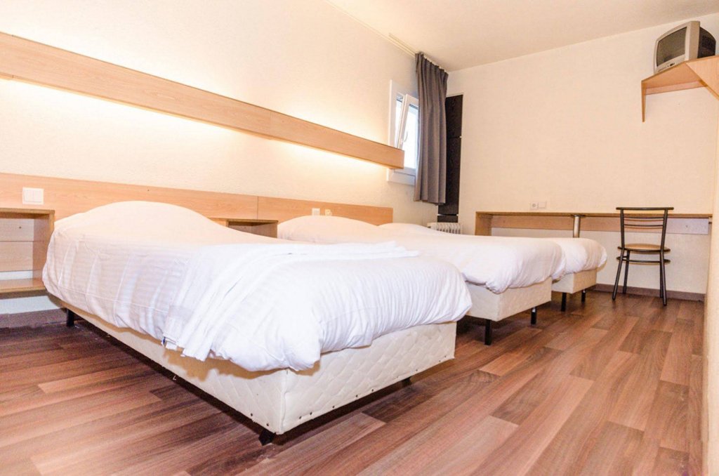 Фото Hotel de la Basse Sambre