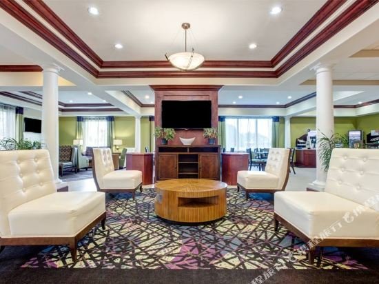 Фото Holiday Inn Express Kansas City Downtown, an Ihg Hotel