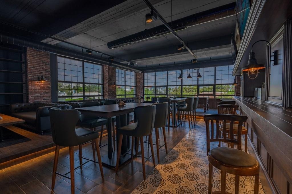 Фото Novel Centre Point Hotel