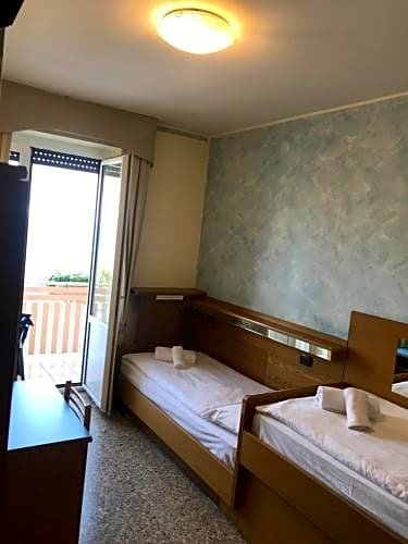 Фото Hotel Vela Azzurra