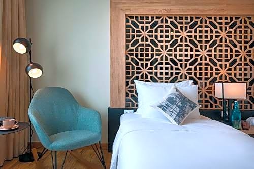 Фото C Central Hotel