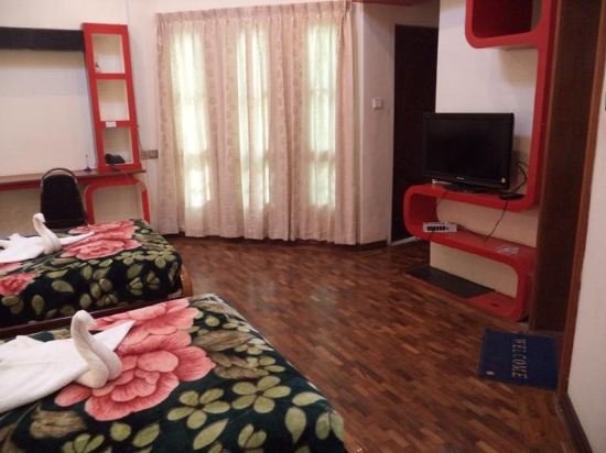 Фото Hsaung Thazin Hotel Pyin Oo Lwin