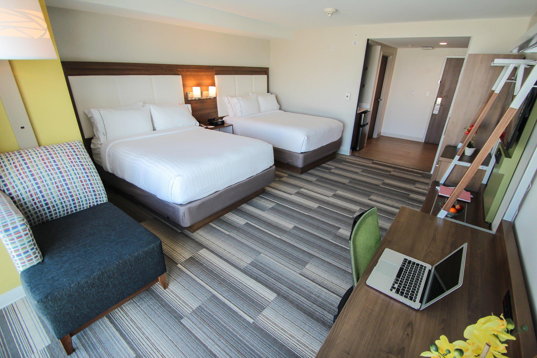 Фото Holiday Inn Express & Suites Miami Airport East, an Ihg Hotel