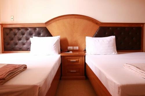 Гостиница Van Nam Hotel в Халонге
