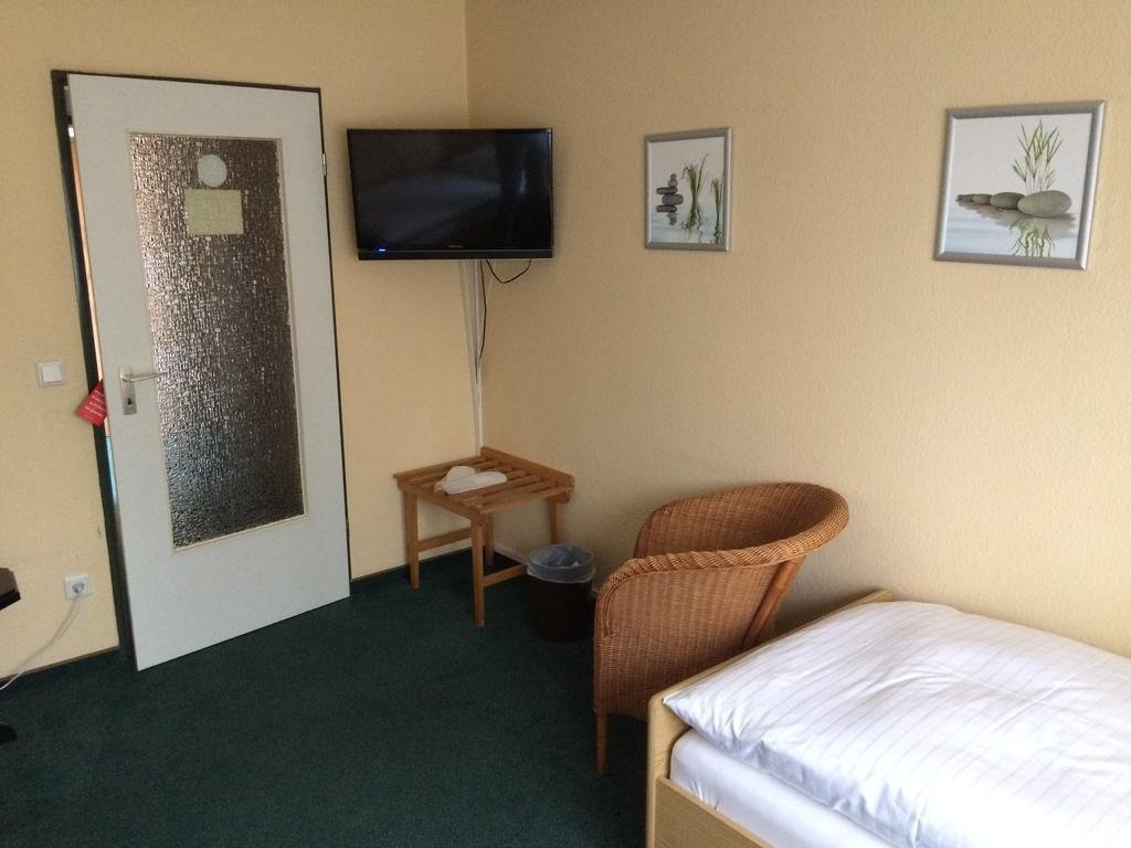 Фото Hotel Stadt Grevenbroich