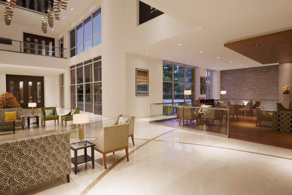 Фото Four Points by Sheraton Hotel & Serviced Apartments, Pune