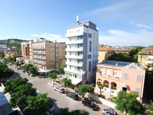 Фото Amadei Hotel Figaro & Apartments