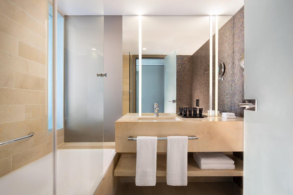 Фото Sheraton Tel Aviv Hotel