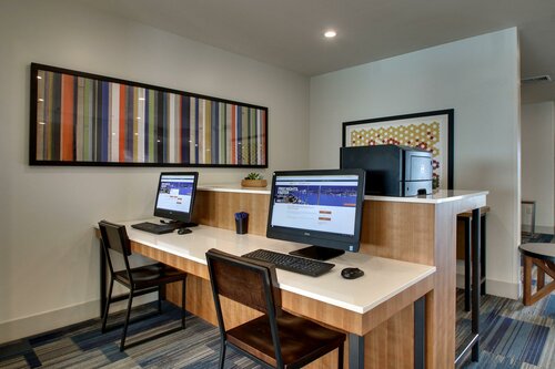 Гостиница Holiday Inn Express & Suites Lancaster East - Strasburg, an Ihg Hotel