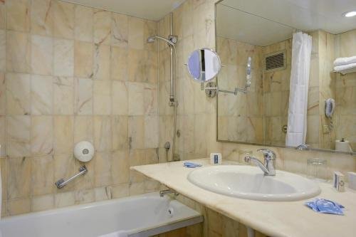 Фото Residence Beach Hotel