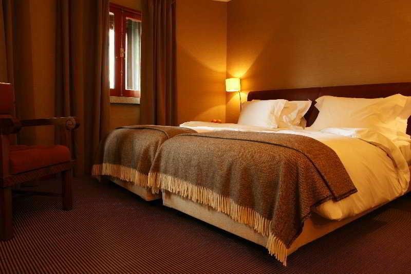 Фото Casa de São Lourenço Burel Mountain Hotel