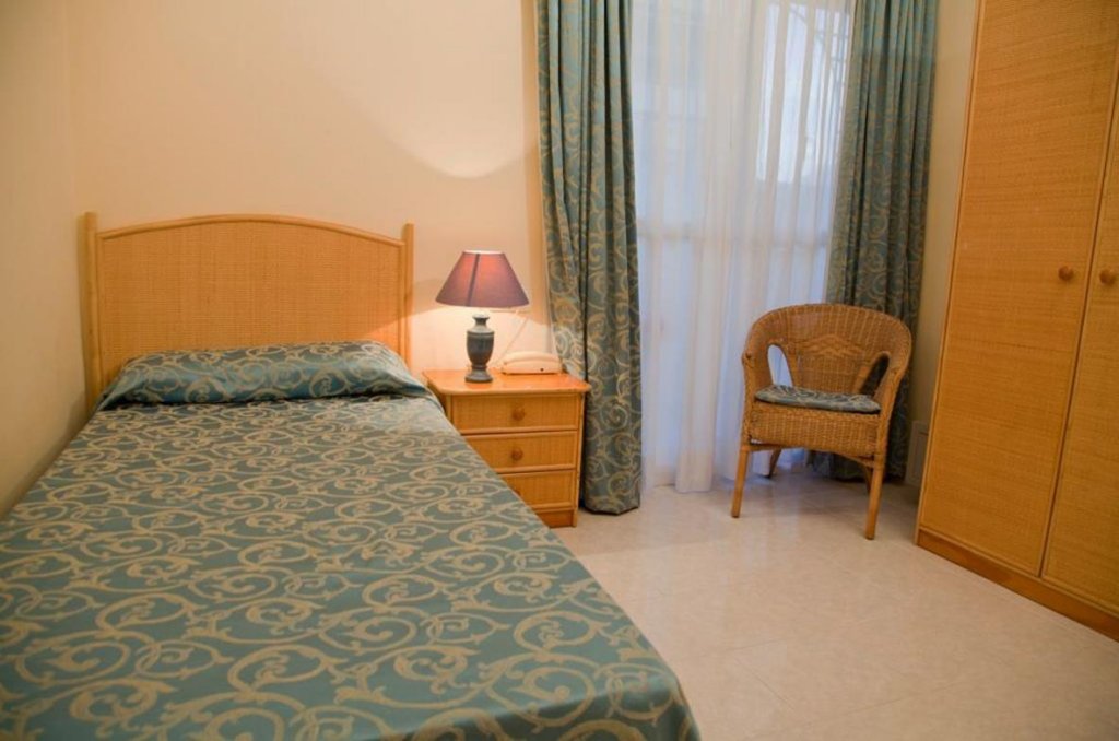 Фото Hotel Playasol Lei Ibiza - Adults Only