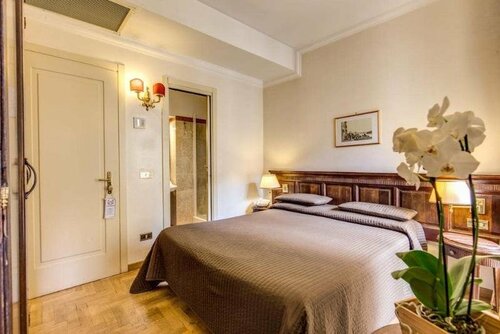 Гостиница Hotel 53 Cinquantatre в Риме