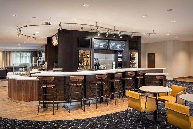 Фото Courtyard Anaheim Resort/Convention Center