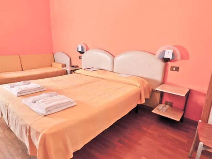 Фото Alessandro a San Pietro Best Bed