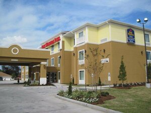 Гостиница Best Western Plus Chalmette Hotel