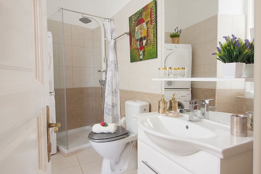 Фото Villa Muenz Luxurious Residence