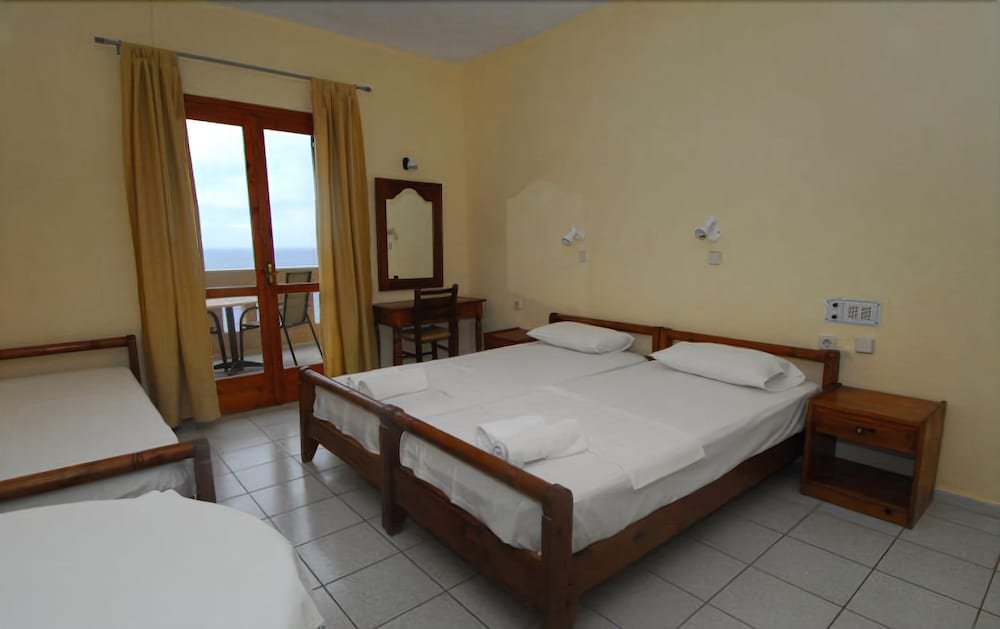 Фото Ostria Apartments