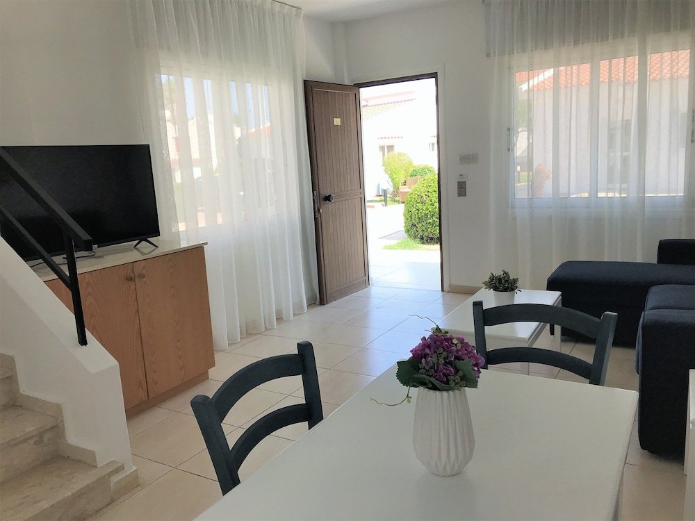 Фото Fig Tree Z Holiday Villas