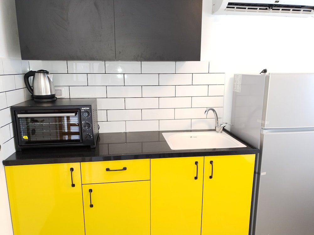 Фото AirTLV Ben Hasher Apartments