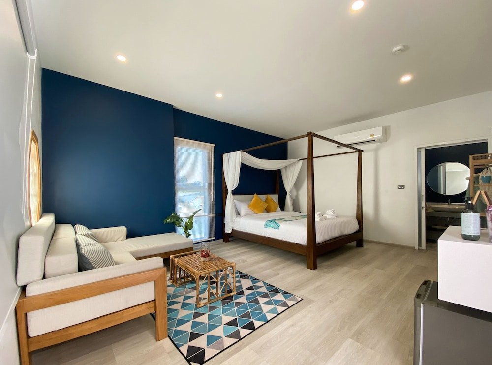 Фото Wayla Villa Maikhao Beach