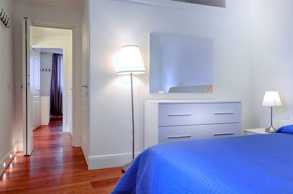 Фото Borgo San Jacopo Penthouse