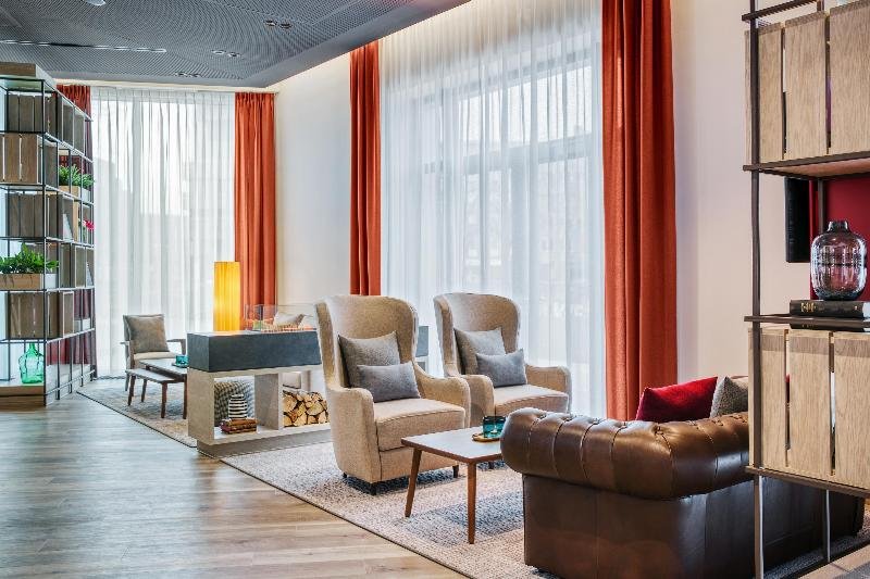 Фото IntercityHotel Hildesheim