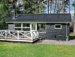 Tranquil Holiday Home in Hadsund near Sea