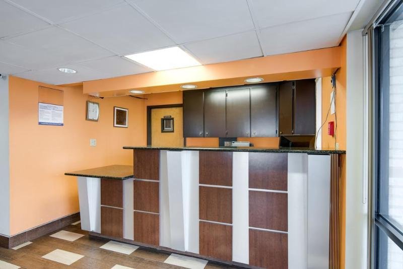 Фото Motel 6 Kenly, Nc