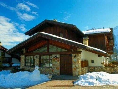 Гостиница Hotel Des Alpes Saint-Rhemy-en-Bosses Province Of Aosta Valley
