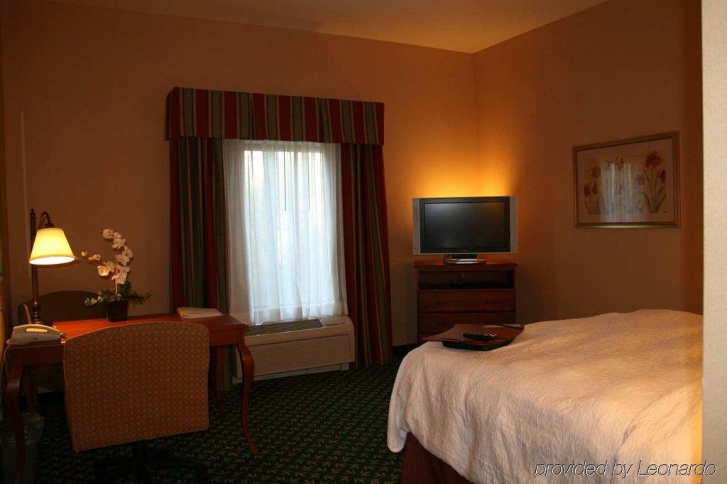 Фото Hampton Inn & Suites Rohnert Park Sonoma County